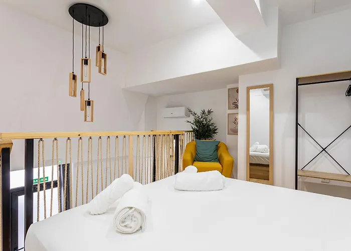 Appartamento Marie Curie Flats, Lovely Duplex 3