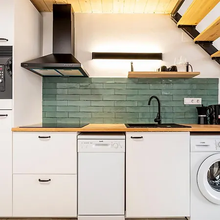 Marie Curie Flats, Lovely Duplex 3 Lägenhet