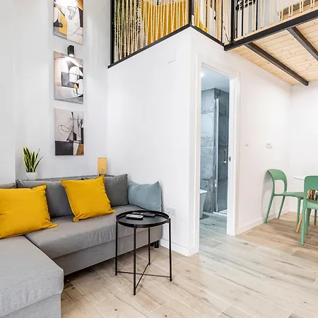 Daire Marie Curie Flats, Lovely Duplex 3 Valensiya