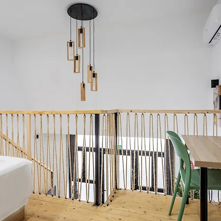 Marie Curie Flats, Lovely Duplex 3 Daire Valensiya